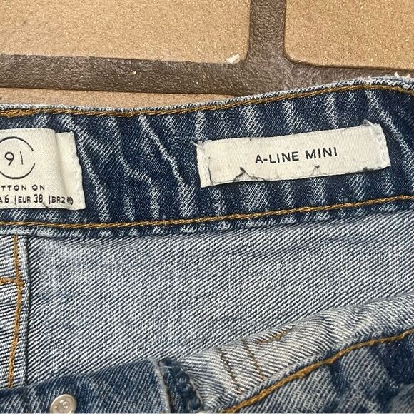 Cotton On Denim Button-Up A-Line Mini Skirt Size 6 Classic Casual Jean - Picture 7 of 8